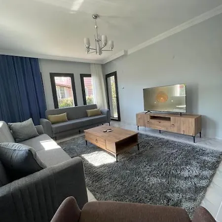 Apartmán Flat With Garden On Center
