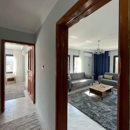 Appartamento Flat With Garden On Center