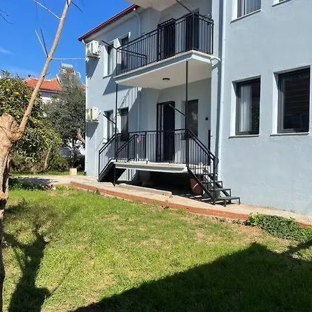 Flat With Garden On Center * Fethiye