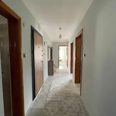 Flat With Garden On Center Fethiye